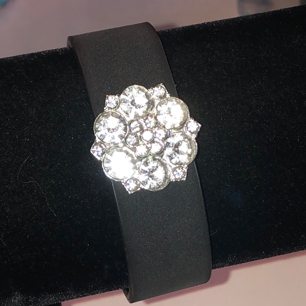 Crystal Flower Bracelet - Black Band